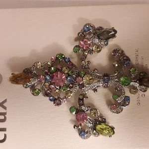 Beautiful jewel with Austrian Crystals